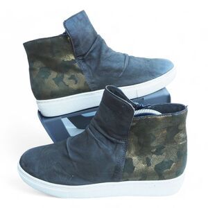 Miz Mooz Lundy High Top Leather Side Zip Camo Wedge Sneakers Women's 9-9.5/40